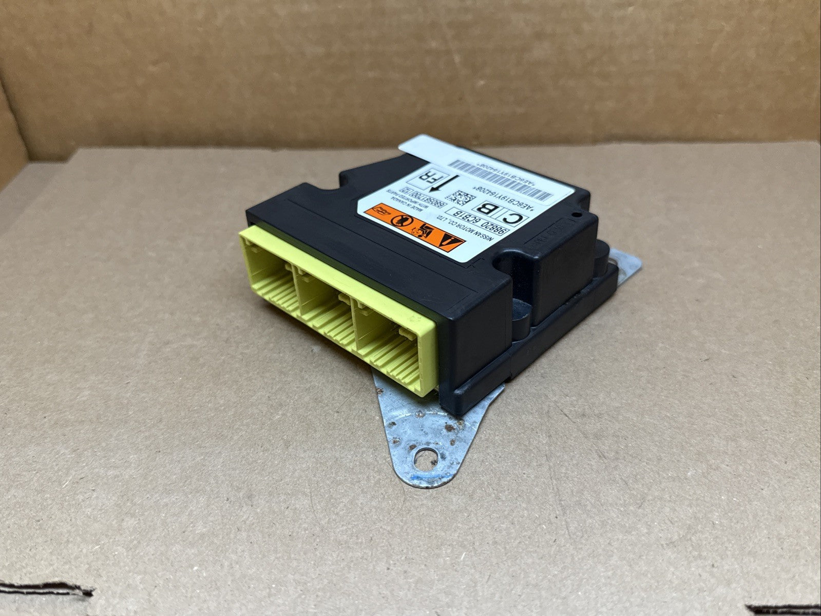 2019 2020 Nissan Altima SRS Airbag Air Bag Control Module 98820 6CB1B3