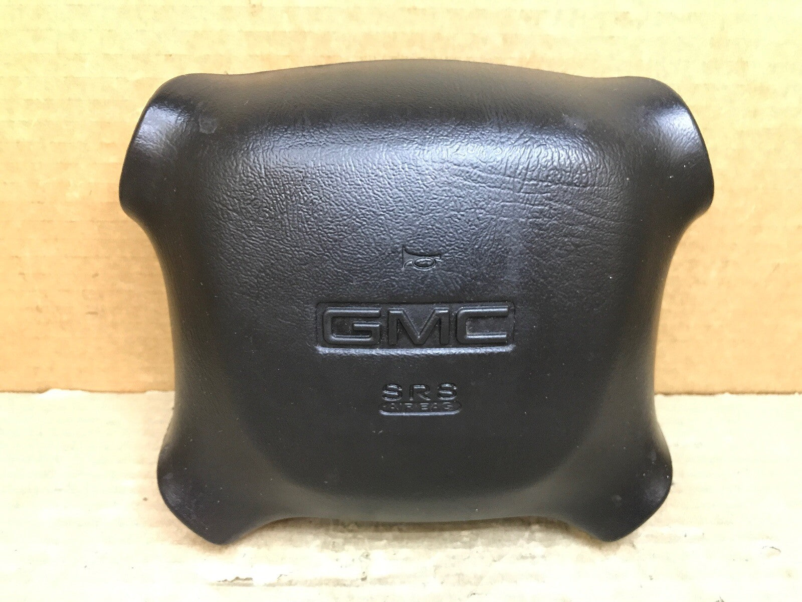 01 02 GMC SIERRA YUKON JIMMY FRONT LEFT DRIVER STEERING WHEEL AIRBAG AIR BAG0