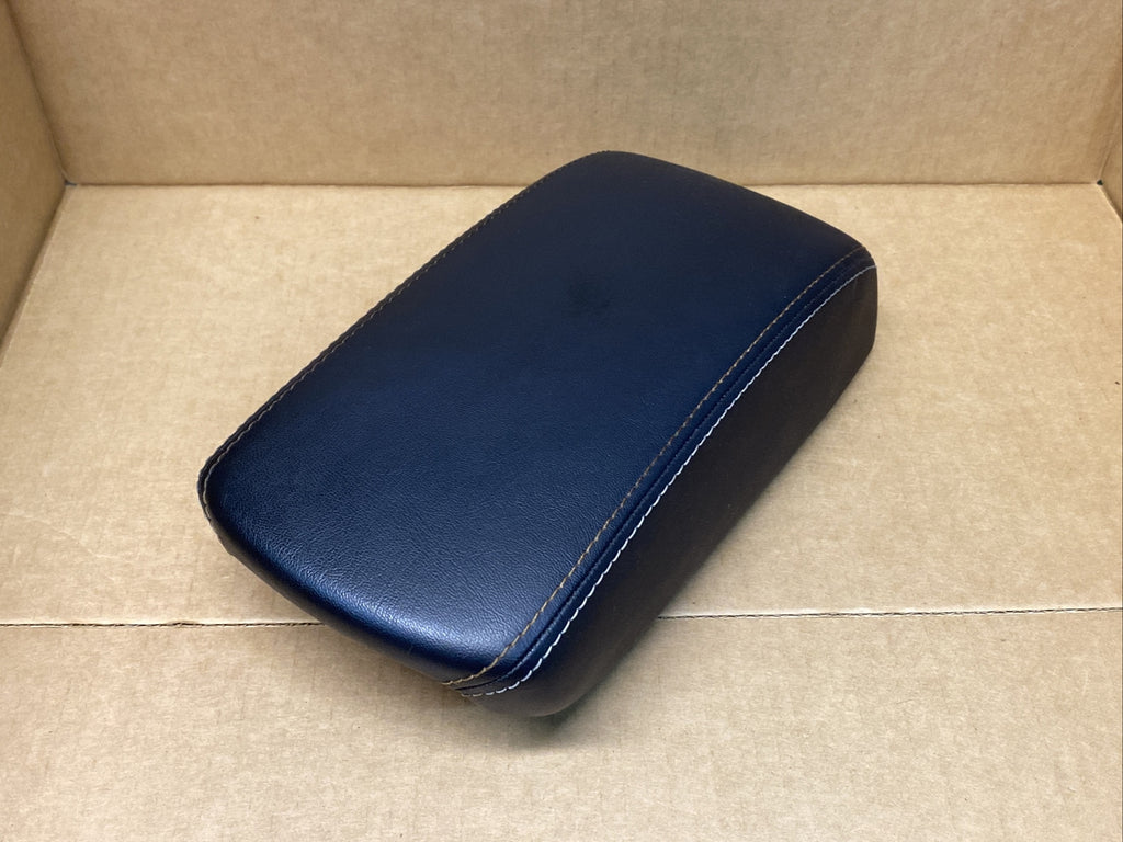 2017 2024 Jeep Compass Center Console Lid Cover Arm Rest Armrest Black3