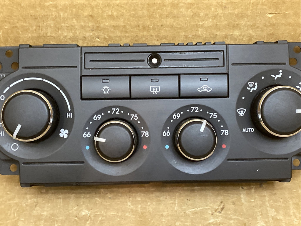 05 10 Grand Cherokee Commander Climate Temp Temperature Control P55111010AG2