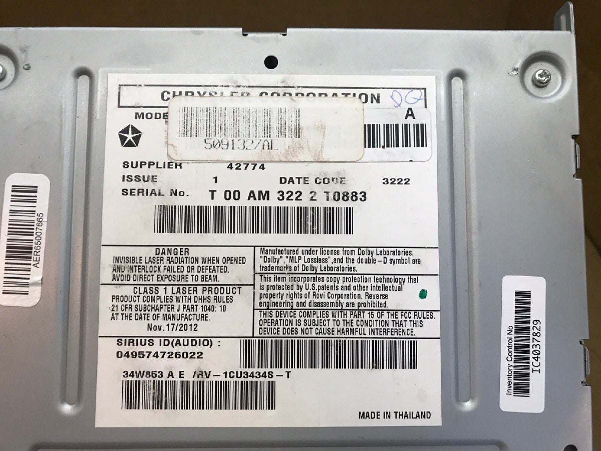 10 18 Grand Caravan Town Country Nitro Radio CD Dvd MyGig RBZ P05091327AE6