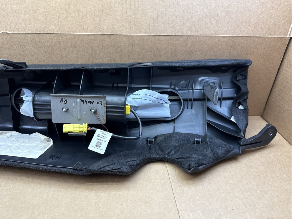 2016 2025 Malibu Back Rear Seat Right Side Bolster Air Bag Airbag Black10
