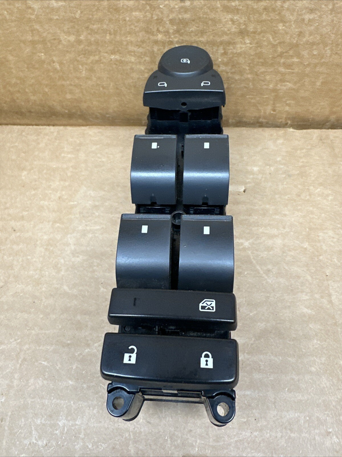 2007 2013 Tahoe Yukon XL Suburban Front Driver Door Window Switch OEM 159068802