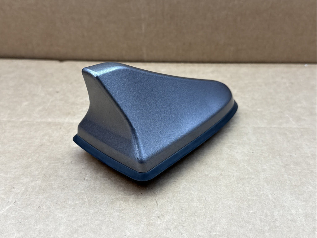 2016-2018 Hyundai Elantra Radio Shark Fin Antenna OEM UYS Gray 96210-F2010UYS5