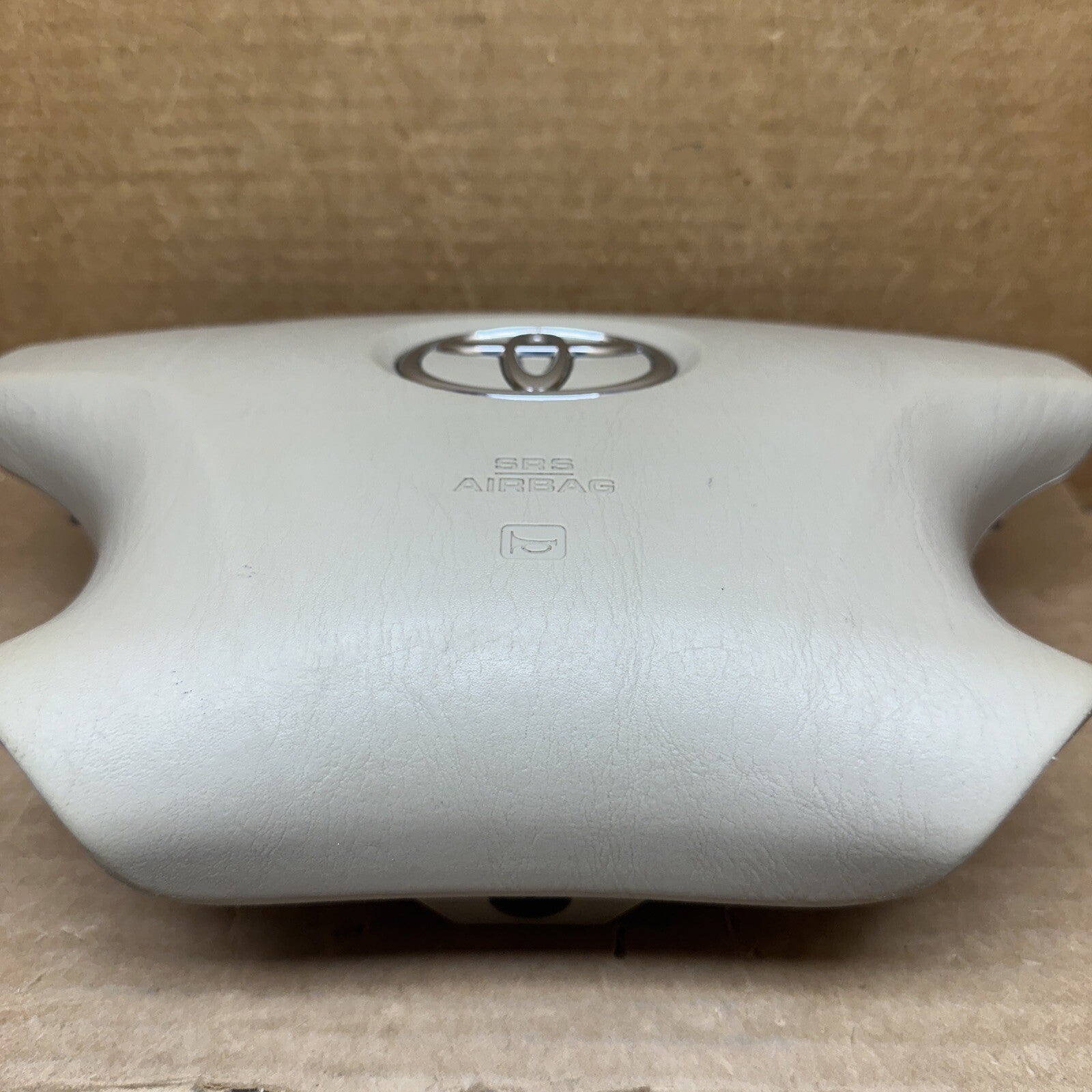 2002 2004 Toyota Avalon Front Left Driver Side Steering Wheel Air Bag Airbag 015