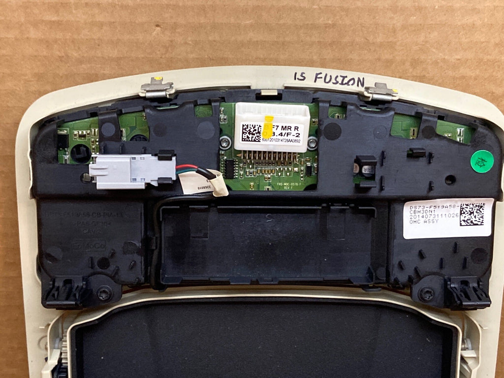 2013 2016 Ford Fusion Over Head Overhead Console Dome Light Sunroof Dune Tan5