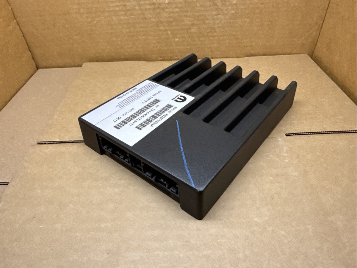 2017 Chrysler Pacifica Stereo Radio Audio Amp Amplifier 68207345AF4