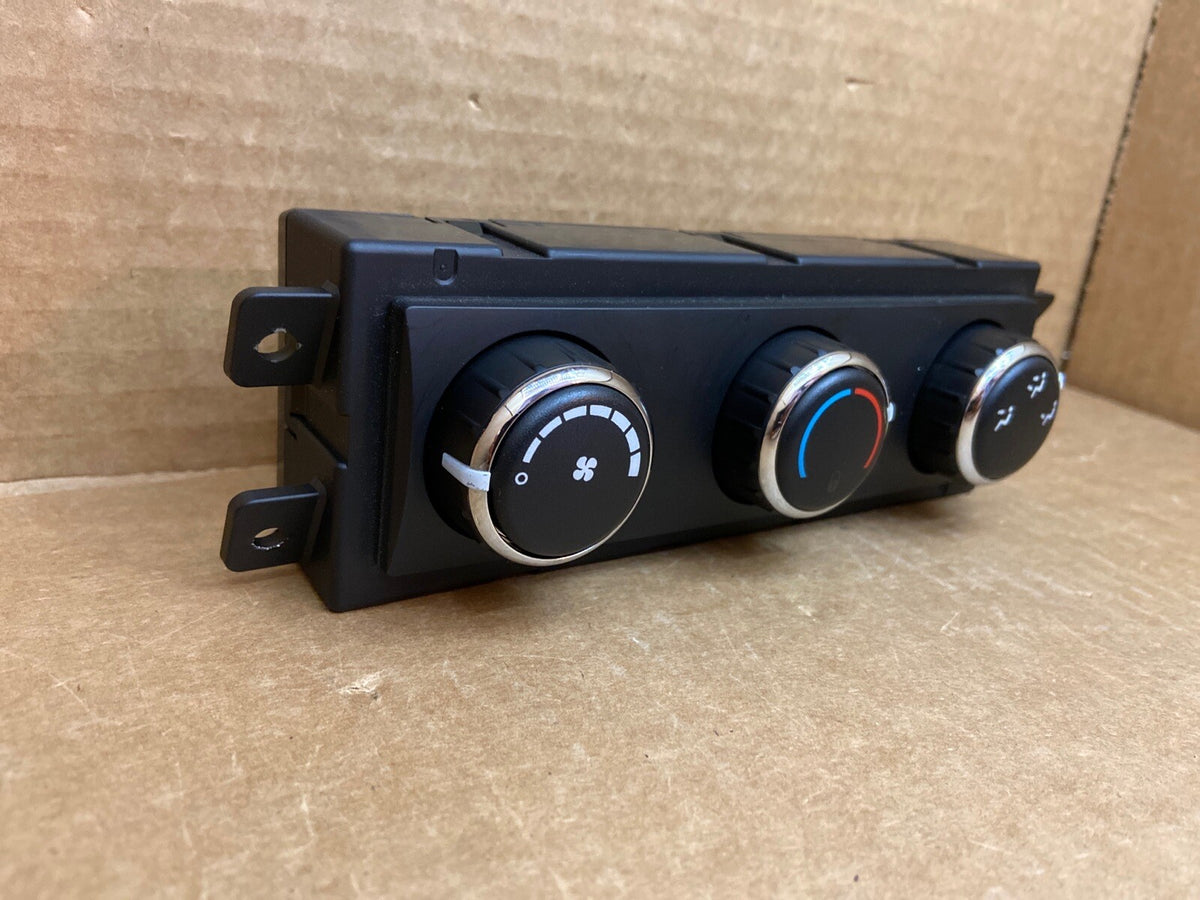 11 16 Grand Caravan Town Country Rear Heat Temp Temperature Control 55111312AC2
