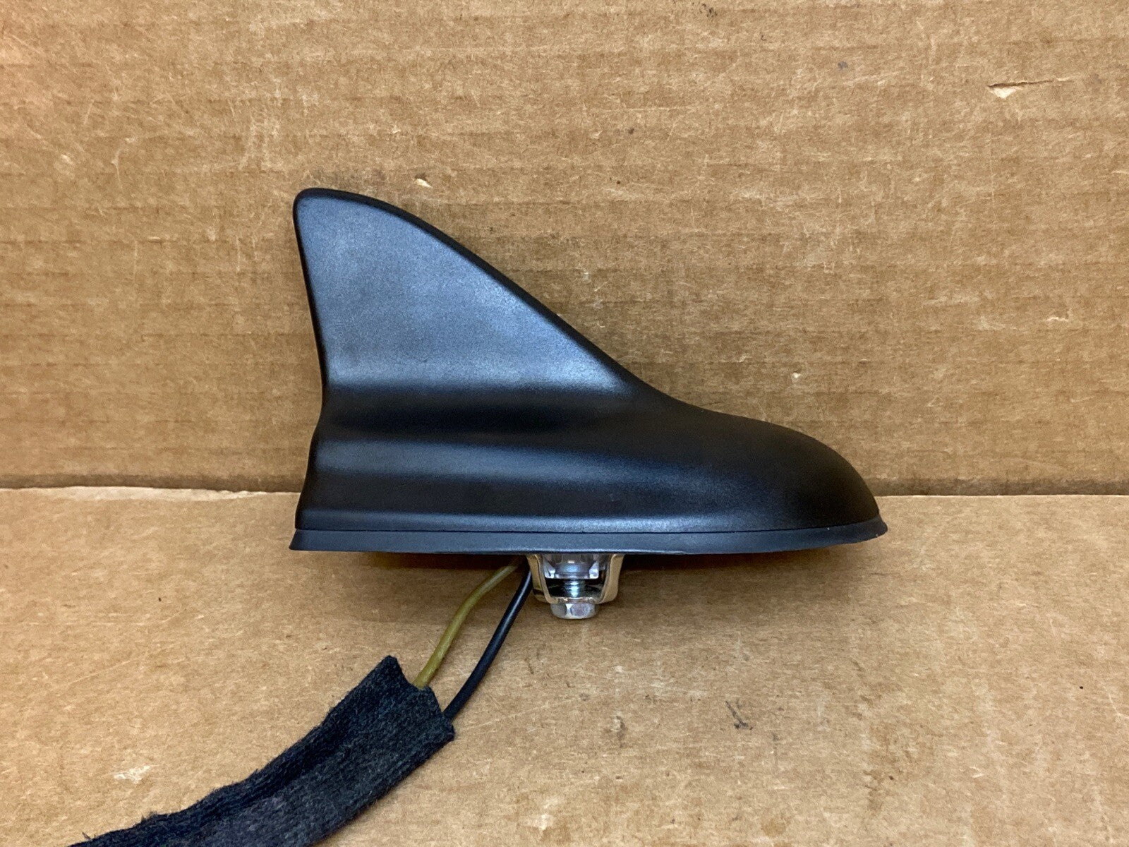 2013 2017 RAM 1500 CHALLENGER SATELLITE RADIO ANTENNA MOPAR OEM 68276409AA4