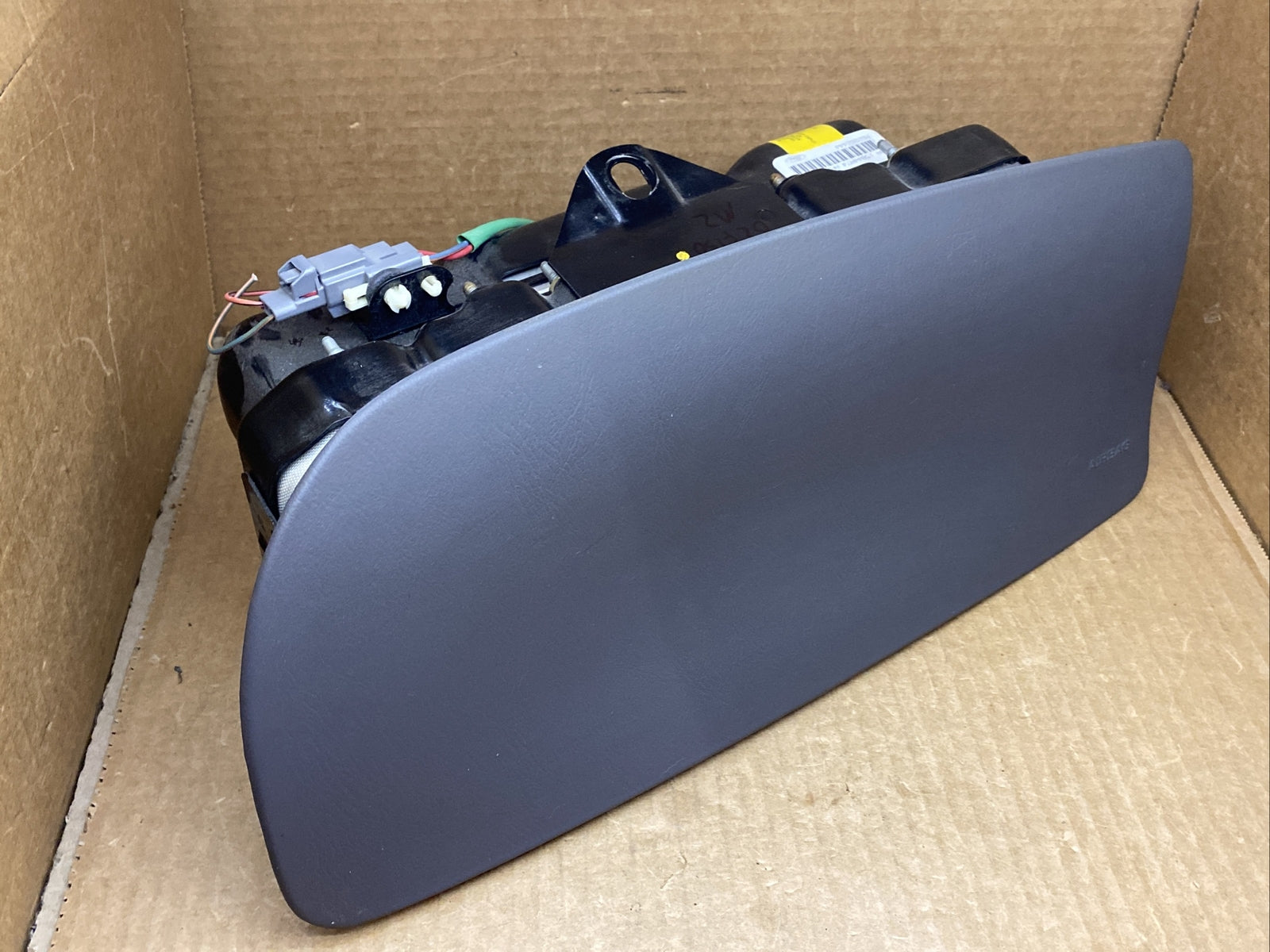 99 03 F150 99 02 Expedition Front Right Passenger Side Dash Air Bag Airbag Gray4