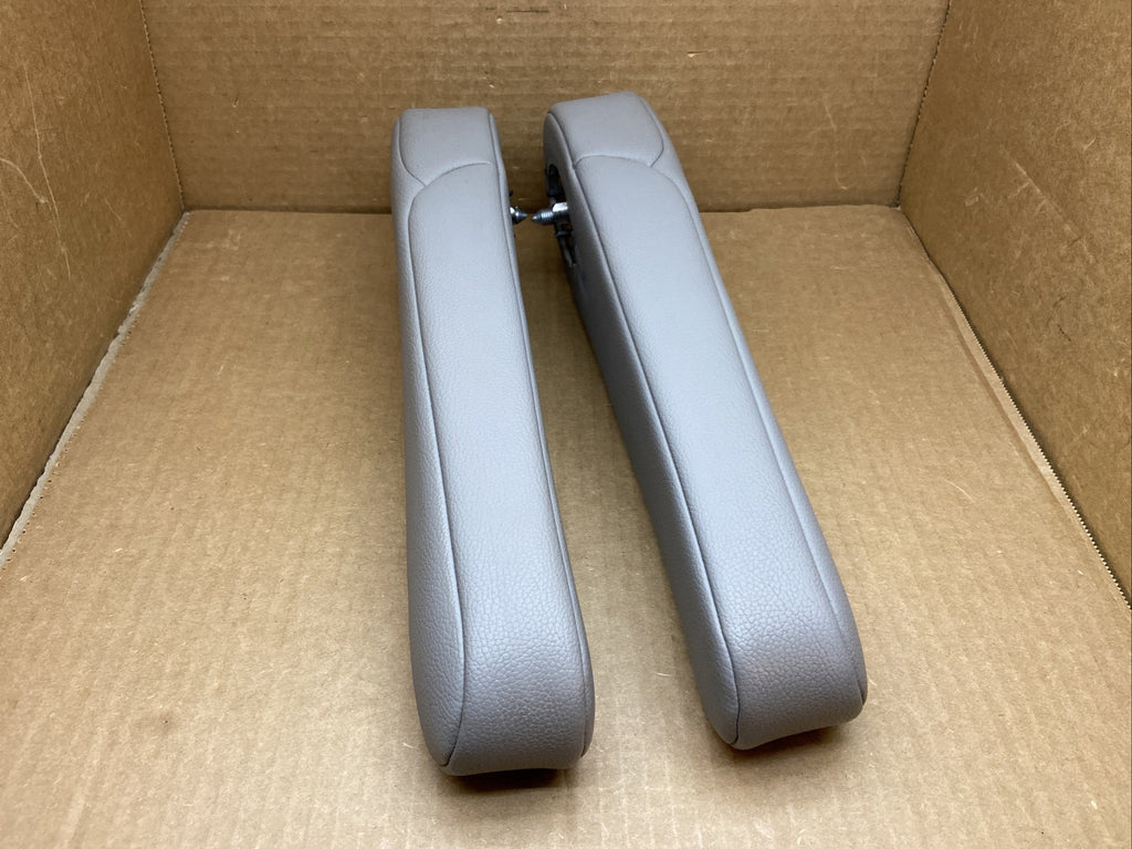 2011 2017 Odyssey Front Driver Passenger Seat Armrest Set Pair Grey8