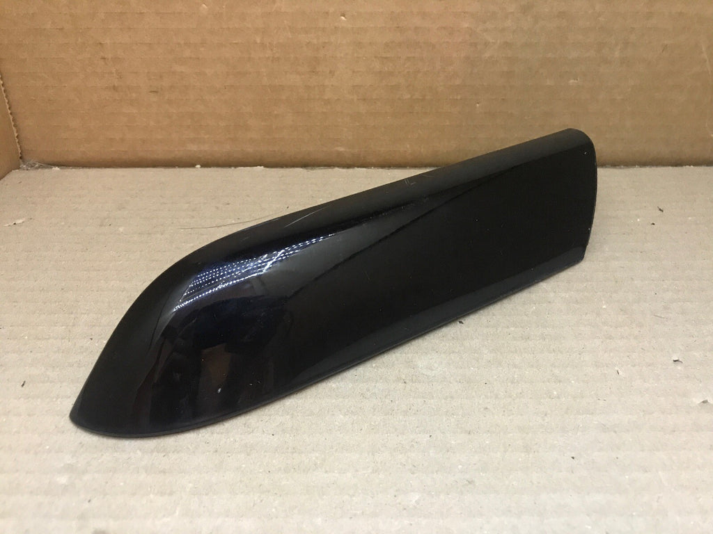 2007 2014 Escalade Roof Rack End Cap Cover Rear RH Passenger Side OEM 257875904