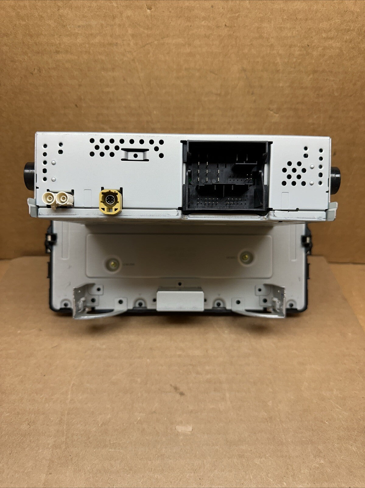 2019 2020 VOLKSWAGEN JETTA RADIO DISPLAY RECEIVER AM FM CD 17A 035 868 OEM5