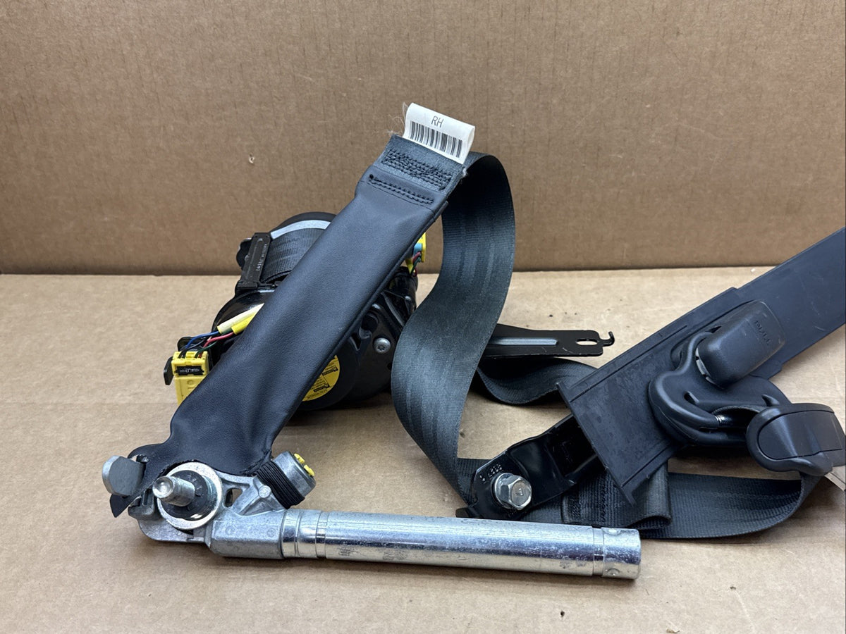 2017-2023 Subaru Impreza Front Right Passenger Side Seat Belt Seatbelt Retractor5