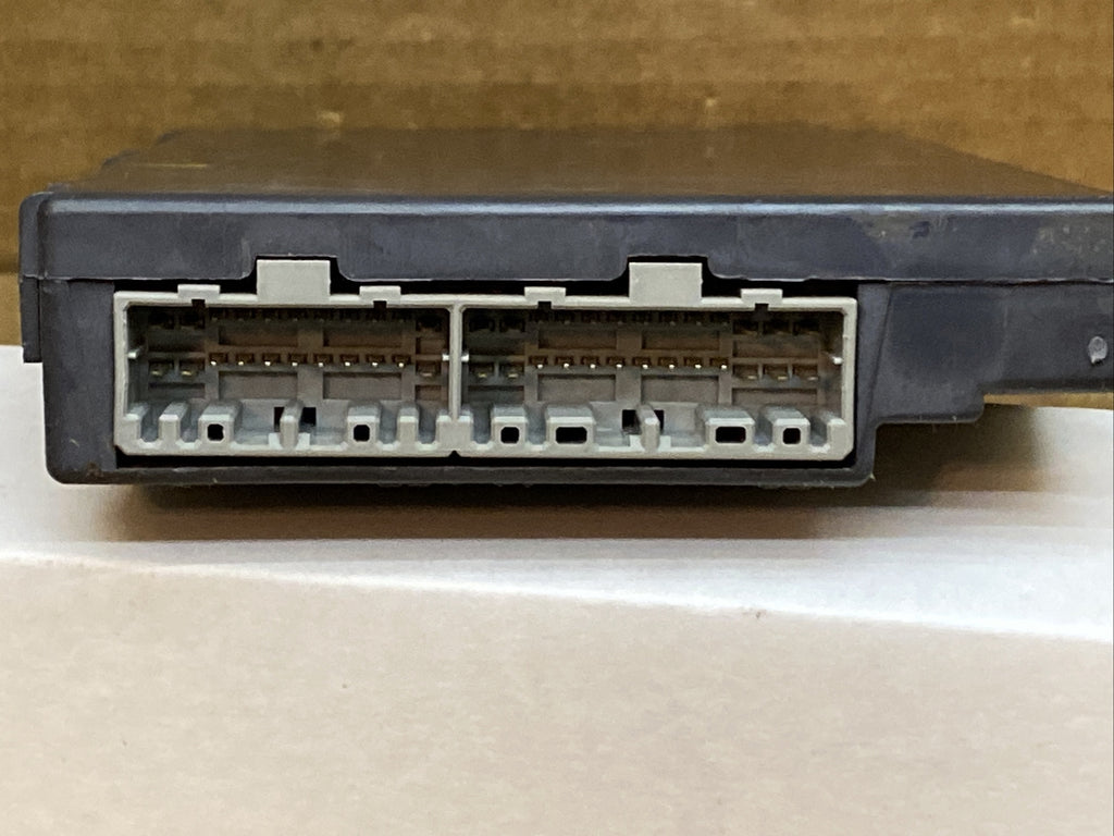2003 2006 Silverado Sierra Escalade Driver Seat Memory Control Module 151015104