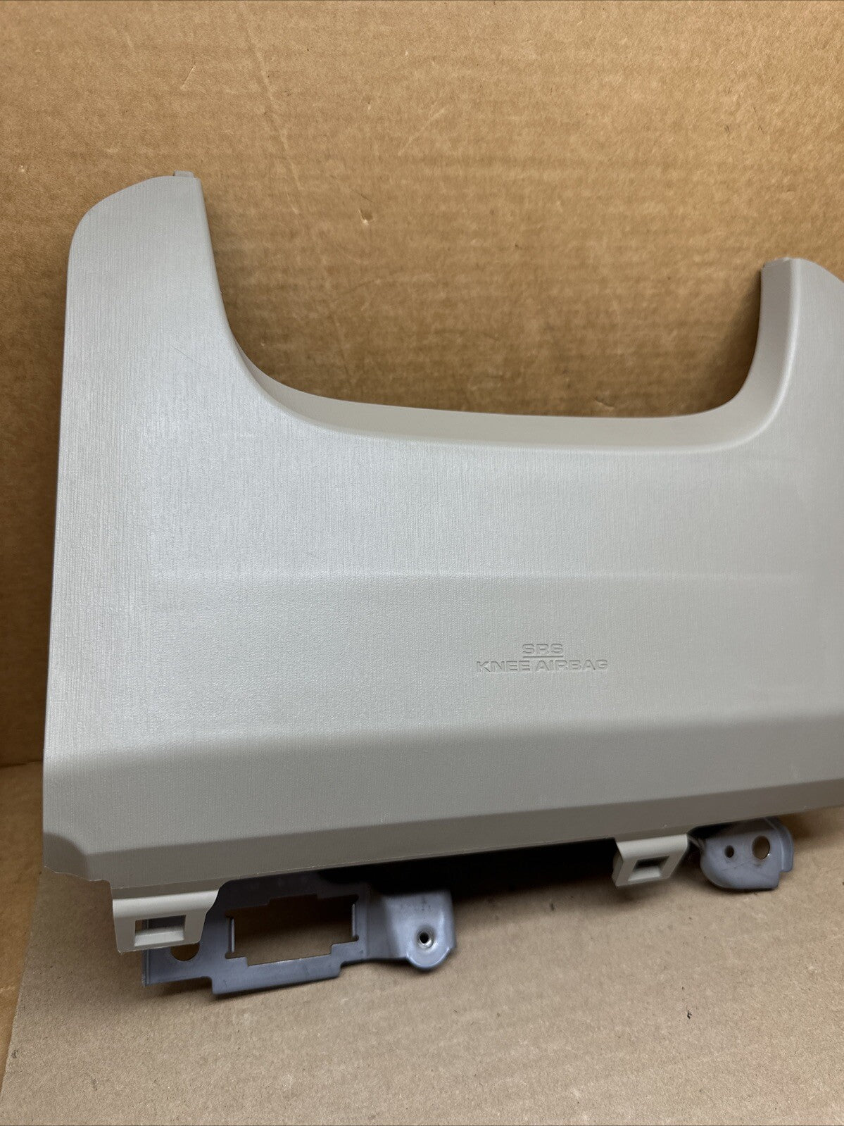 2010 2018 Toyota Prius V Left Side Driver Knee Lower Air Bag Airbag Bisque1