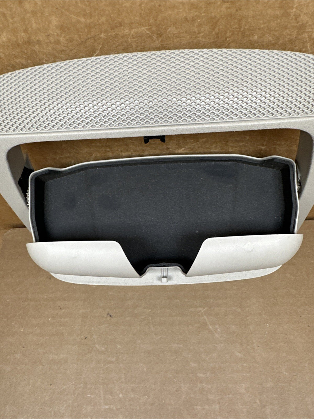 2013 2016 Ford Fusion Over Head Overhead Center Console Dome Lights Dune Tan5