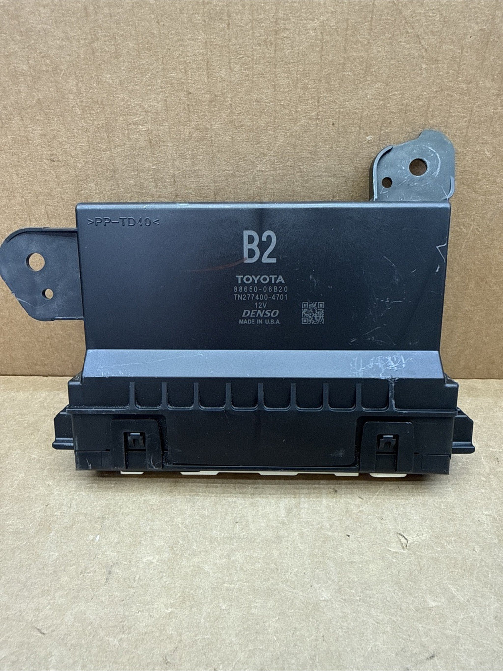 2018-2019 Toyota Camry Temperature Control Module OEM 88650-06B200
