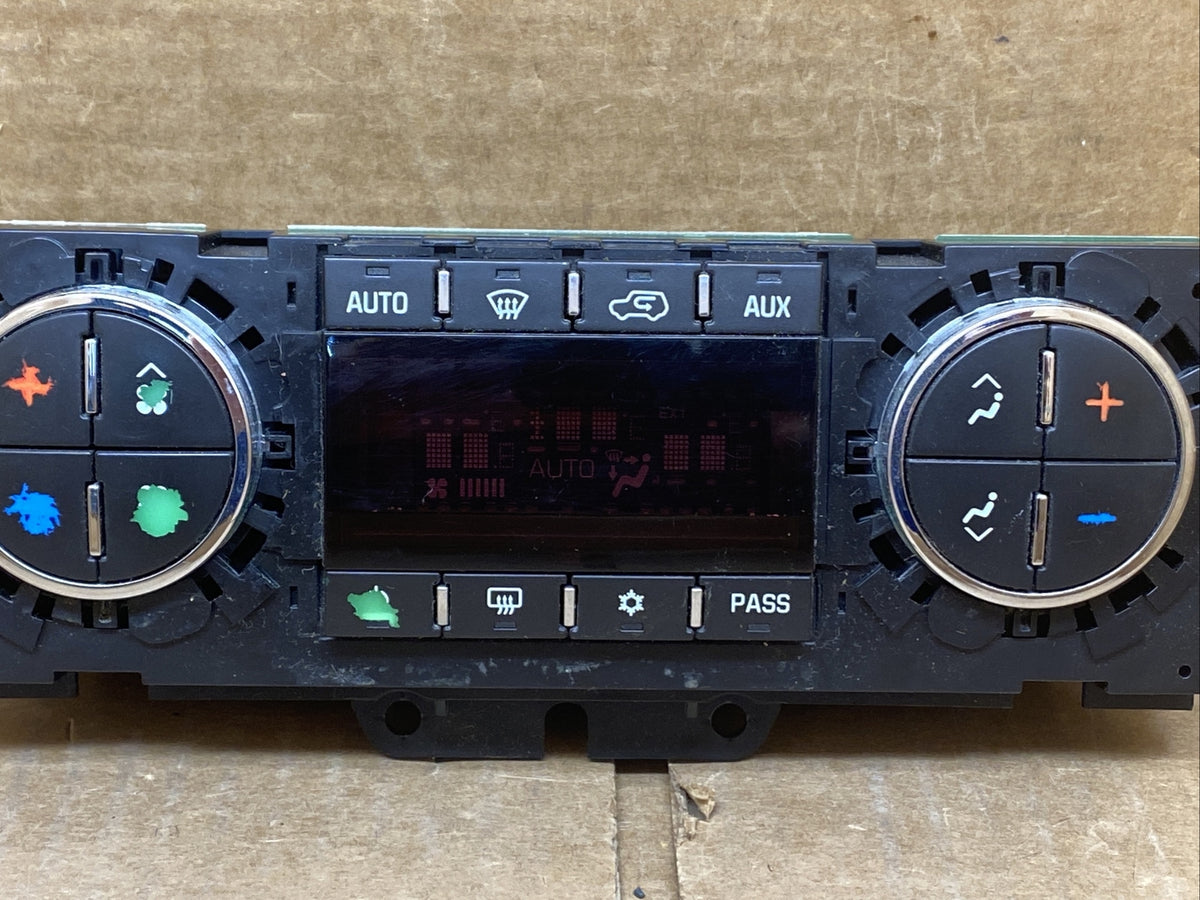 2007 2012 GMC Acadia Front Digital Climate Temp Temperature Control 258692512