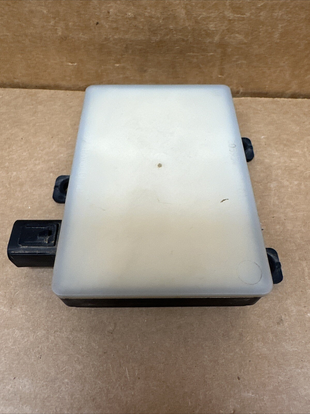 2016 2018 Kia Optima Rear Bumper Blind Spot Sensor Module D4958500006