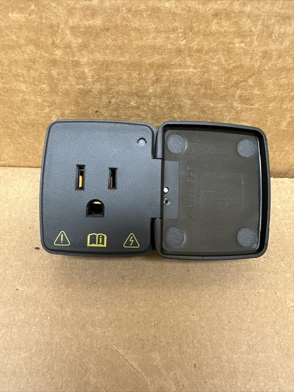 2021 2023 FORD F 150 CENTER CONSOLE POWER SOCKET AC 120V 400W MU5T 19G247 AB OEM0