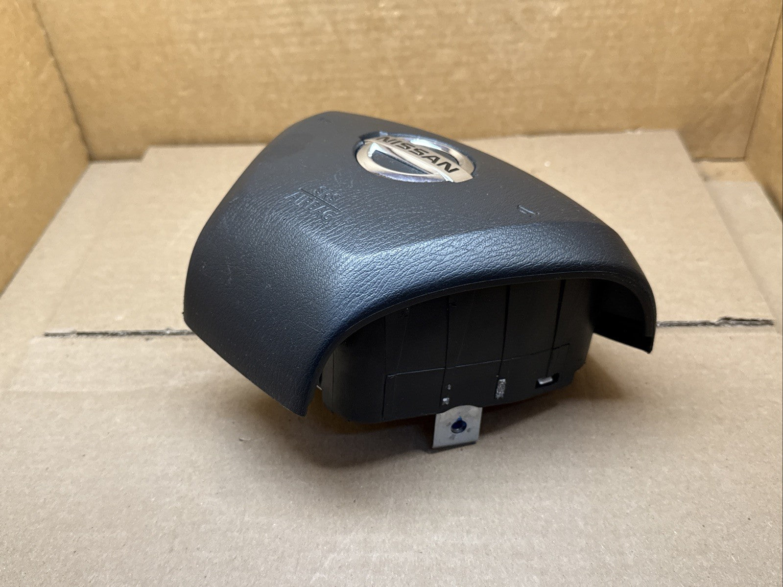 15 24 Nissan Murano Front Left Driver Side Steering Wheel Air Bag Airbag Black6