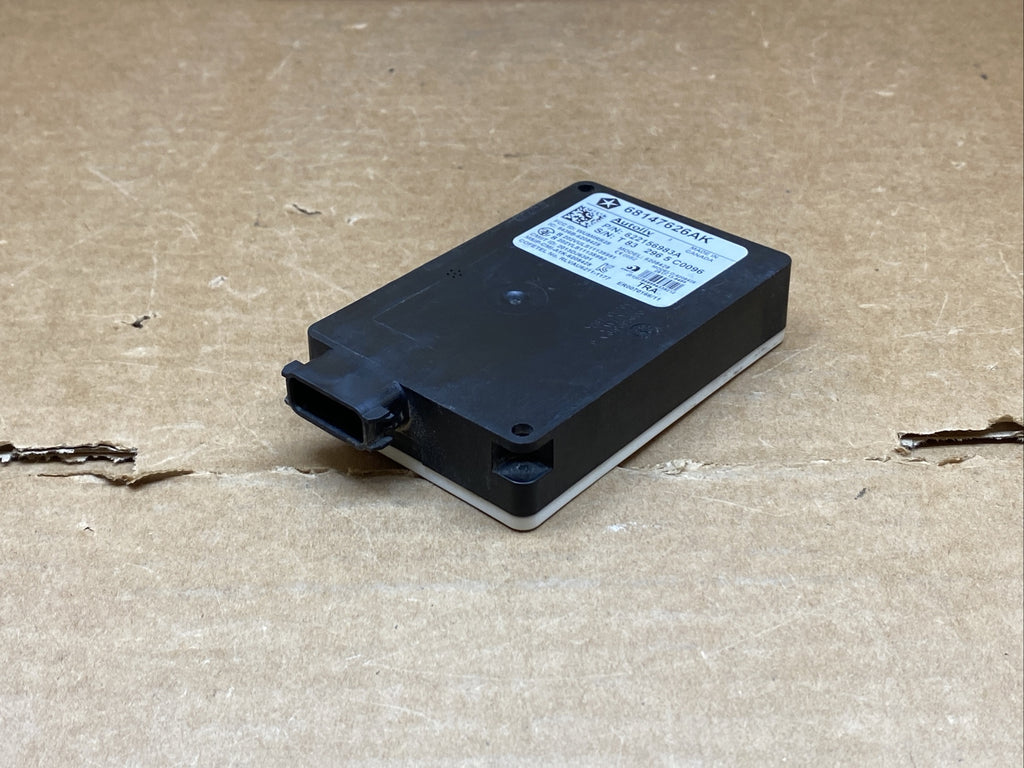 2014 2016 Jeep Cherokee Bumper Blind Spot Module Sensor 68147626AK4