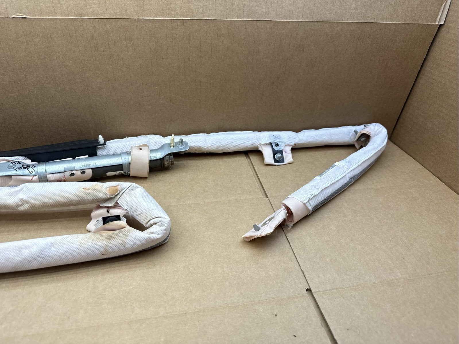 2018 2020 Buick Regal Sportback Right Side Passenger Curtain Roof Air Bag Airbag6