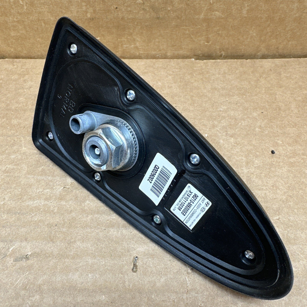 19 21 Kia Forte Roof Mounted Radio Stereo Antenna Aurora Black 96210 M6000EB7