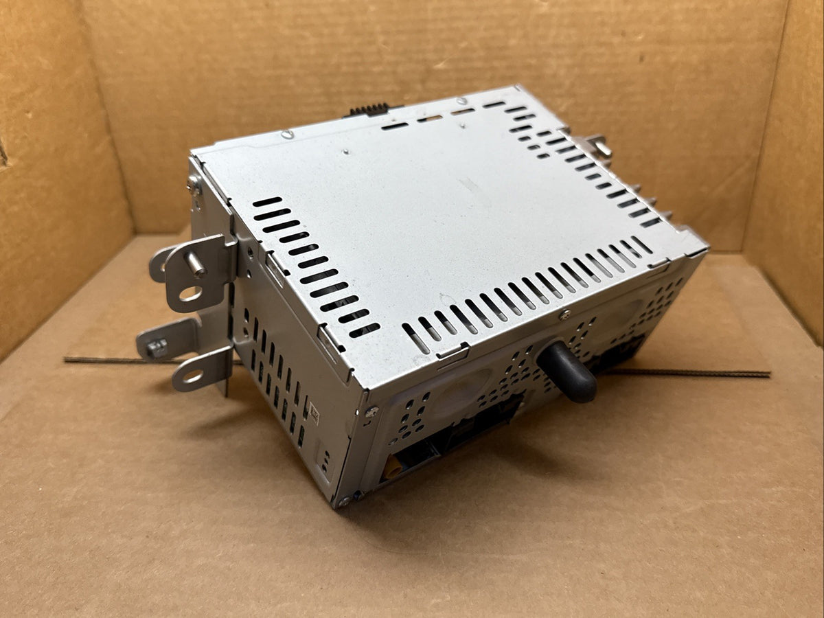 2013 2014 Lincoln MKT Radio Receiver CD Player DE9T 19C107 HC3
