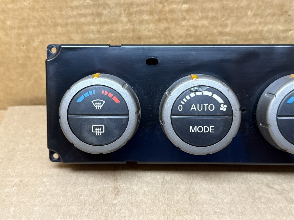 2005 2007 Infiniti QX56 Nissan Armada AC Heater Climate Control 27500ZC400 OEM1