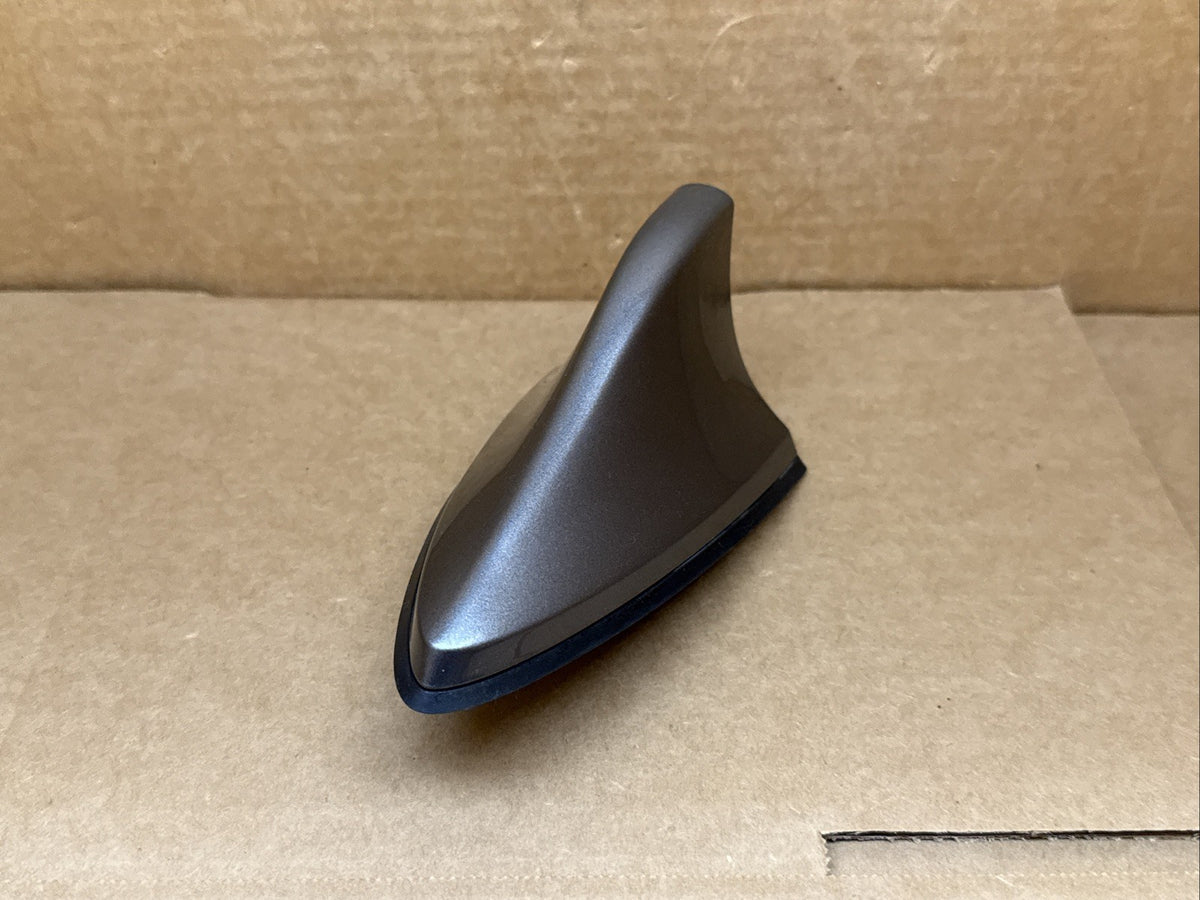 2014 2016 Kia Forte Shark Fin Radio Antenna Silver 96210 A7110MST MST2