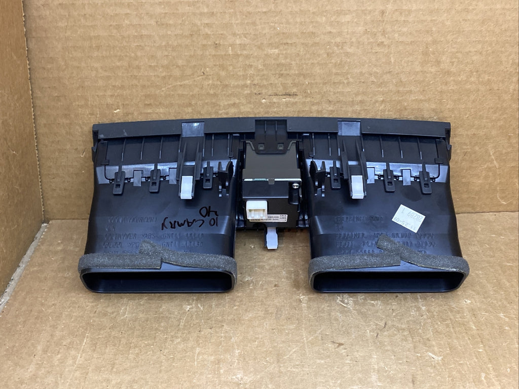2007 2011 Toyota Camry Dash Center Air Vents Trim Insert Gray Grey Bisque OEM7