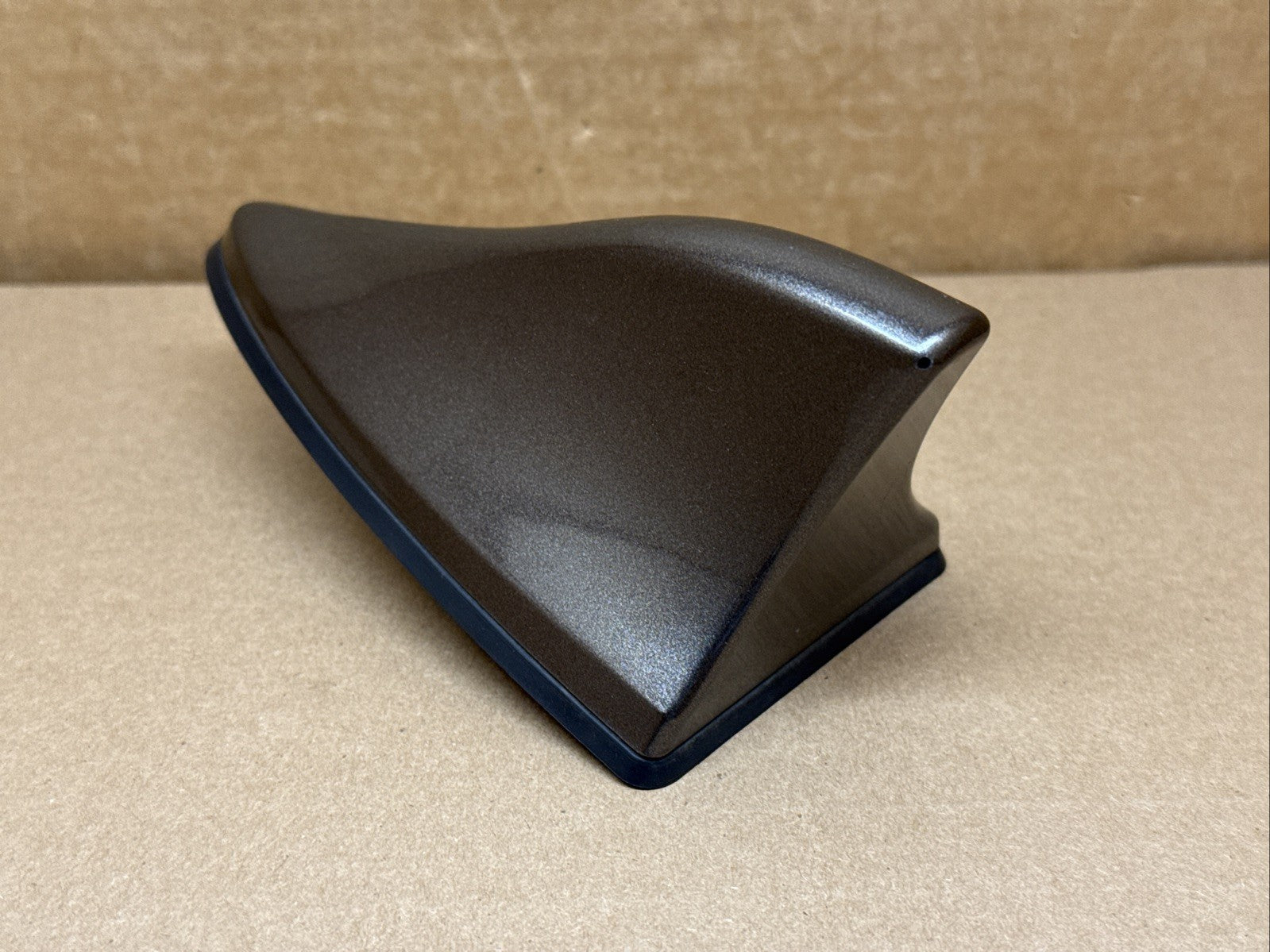 2014 2016 Kia Forte Shark Fin Antenna Assembly Metallic Bronze 96210 A7100K3N6