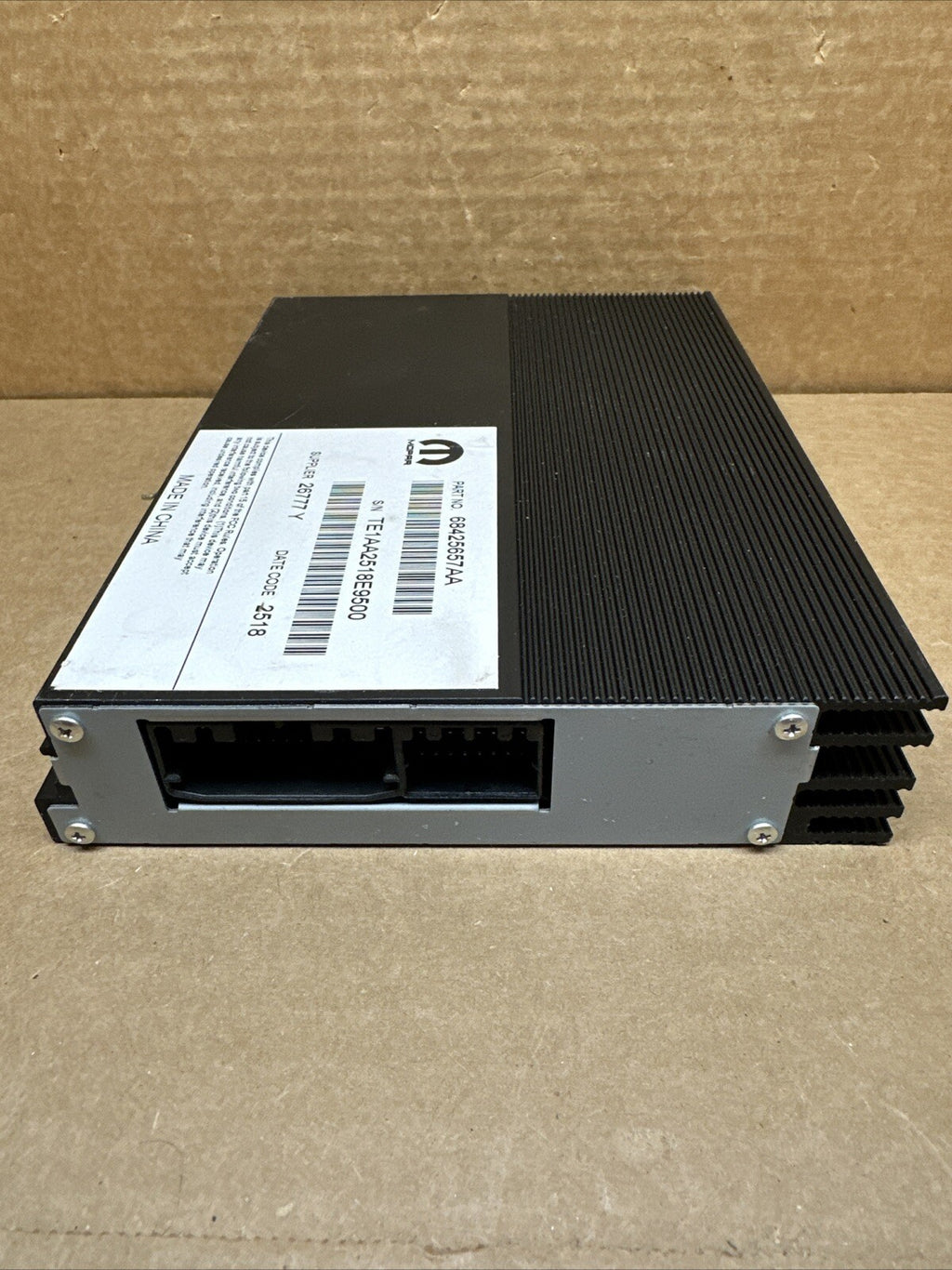 2019 2020 Charger Challenger Chrysler 300 Audio Amplifier Amp OEM 68425657AA4