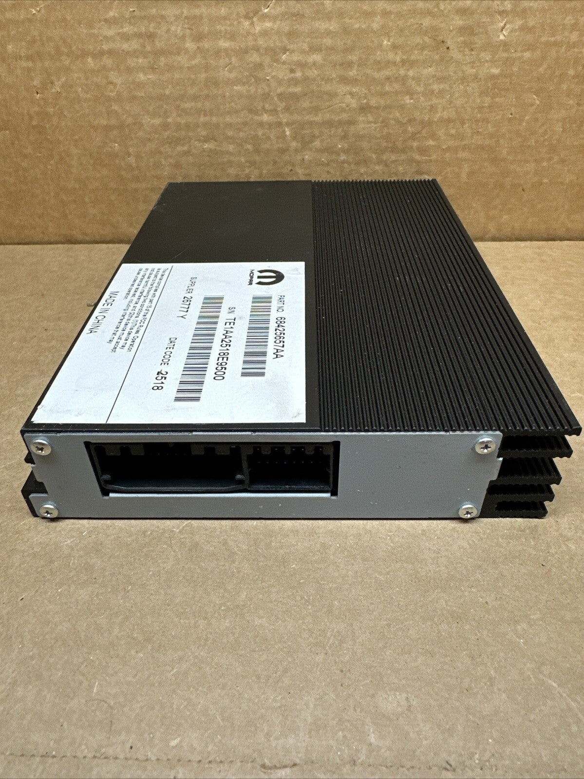 2019 2020 Charger Challenger Chrysler 300 Audio Amplifier Amp OEM 68425657AA4