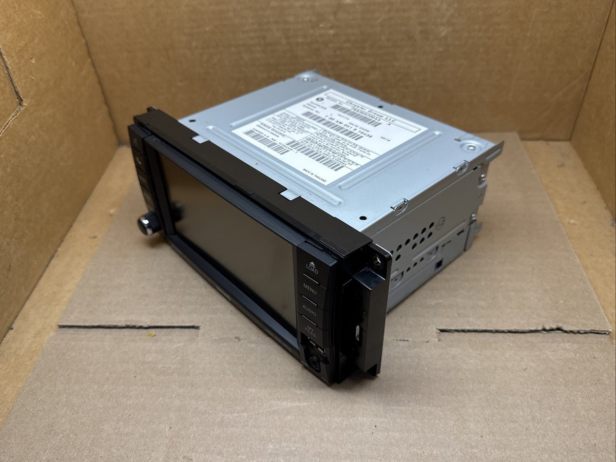 Jeep Dodge Chrysler Touchscreen Radio RHB P68368206AA 68368206AA7