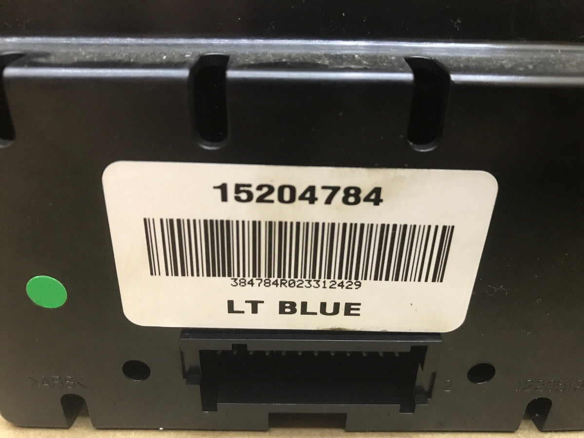 03 06 OEM CHEVY TAHOE REAR CLIMATE TEMPERATURE AUDIO CONTROLS 152047843