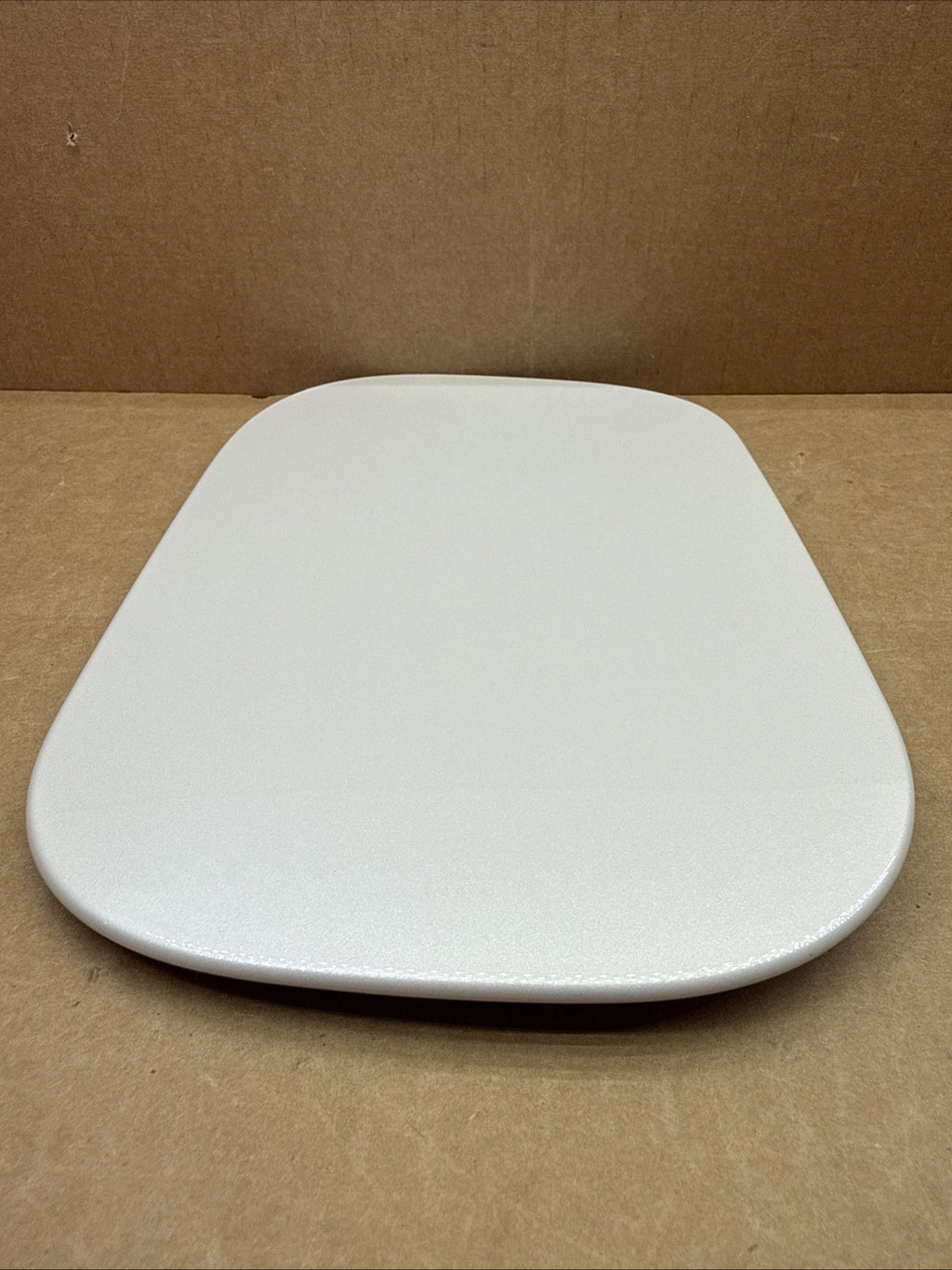 2018-2024 Chevy Equinox Fuel Gas Tank Filler Door Lid Cover OEM G1W White Pearl4