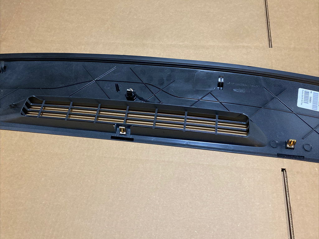 2007 2013 Silverado Escalade Sierra Tahoe Windshield Defrost Panel Cowl Titanium8