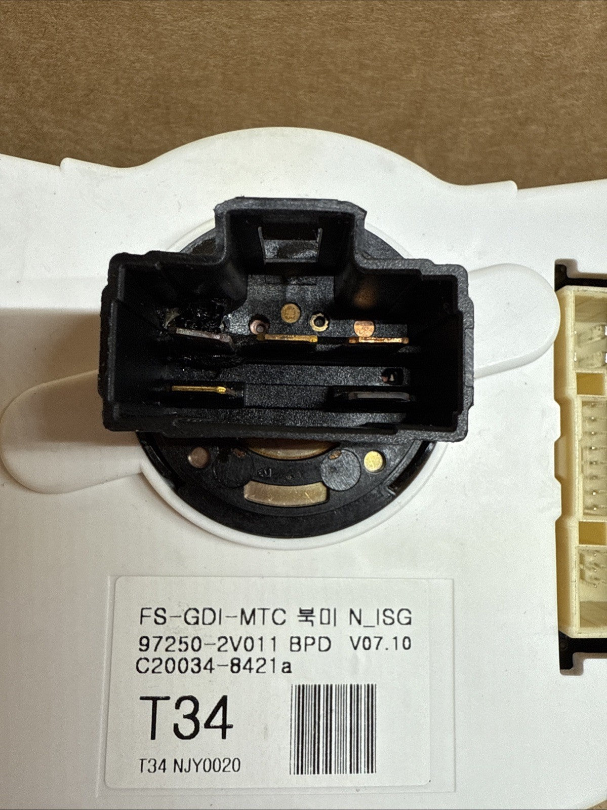 2012 2017 Hyundai Veloster A/C Heater Climate Temperature Control 97250 2V0116