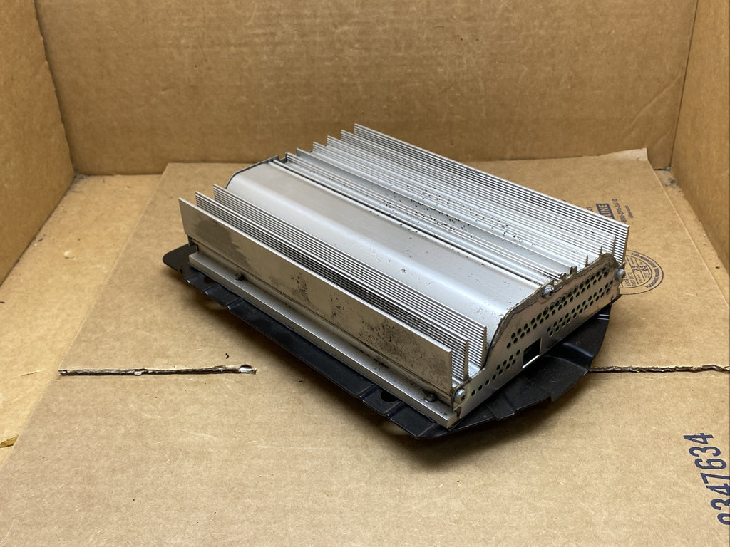 2012 Buick Regal Audio Stereo Radio Amp Amplifier Module 20930090 UQA5