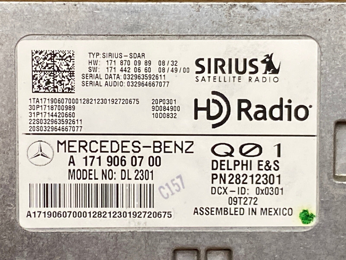 10 13 Mercedes Benz E Class E63  Satellite Receiver Radio Module A17190607001
