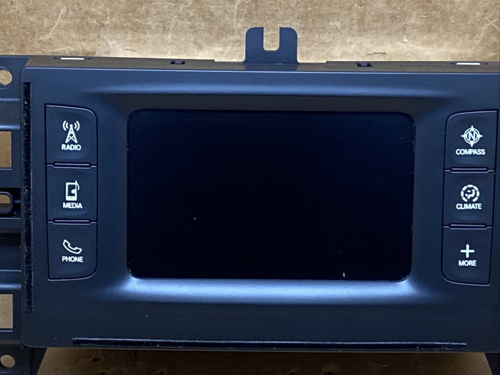 2015 2016 Chrysler 200 5" Radio Display Info Screen VP2 P68237069AE 68237069AE2