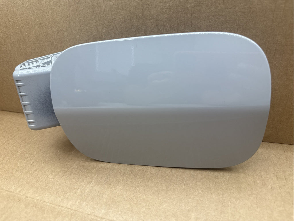 2018 2023 Hyundai Kona Fuel Gas Tank Filler Door Lid Cover OEM C5G1