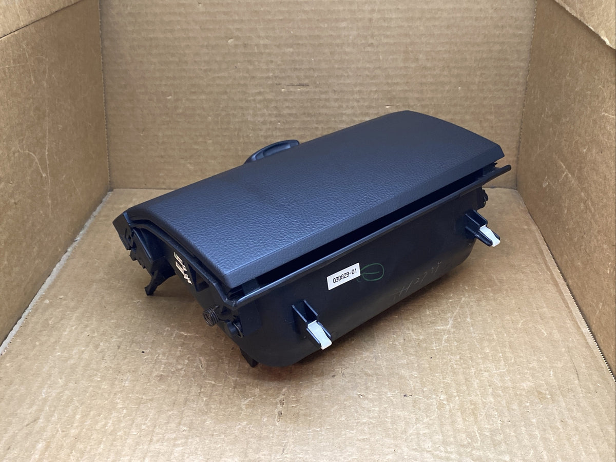 03 08 Mazda 6 Mazda6 Center Storage Dash Compartment Glove Box Bin Clock Black7