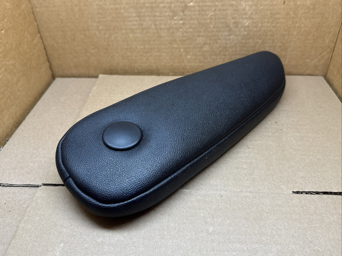 2015 2020 Toyota Sienna Front Left Driver Seat Arm Rest Armrest Leather Black7