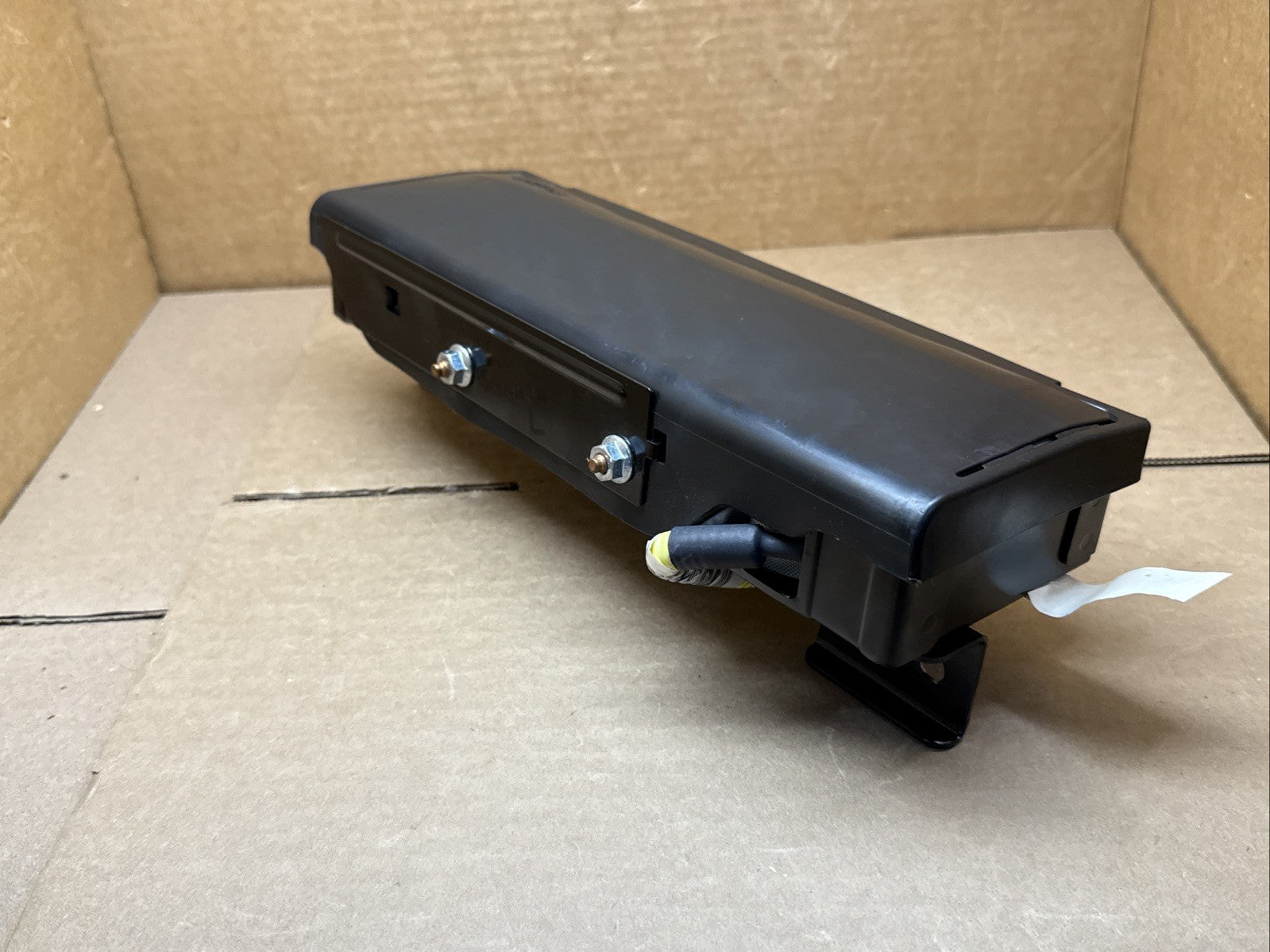 2018 2019 Hyundai Sonata Front Left Side Driver Knee Lower Air Bag Airbag4