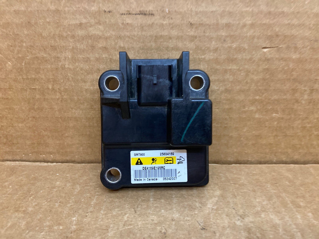 GM Silverado Sierra OEM Supplemental Restraint System Sensor Module 258341691