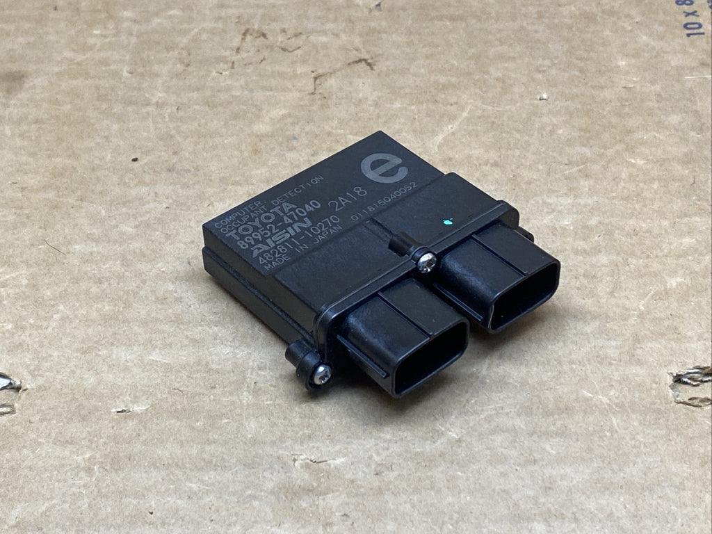 Prius 4Runner tC Front Passenger Seat Occupant Detection Module 89952 470404